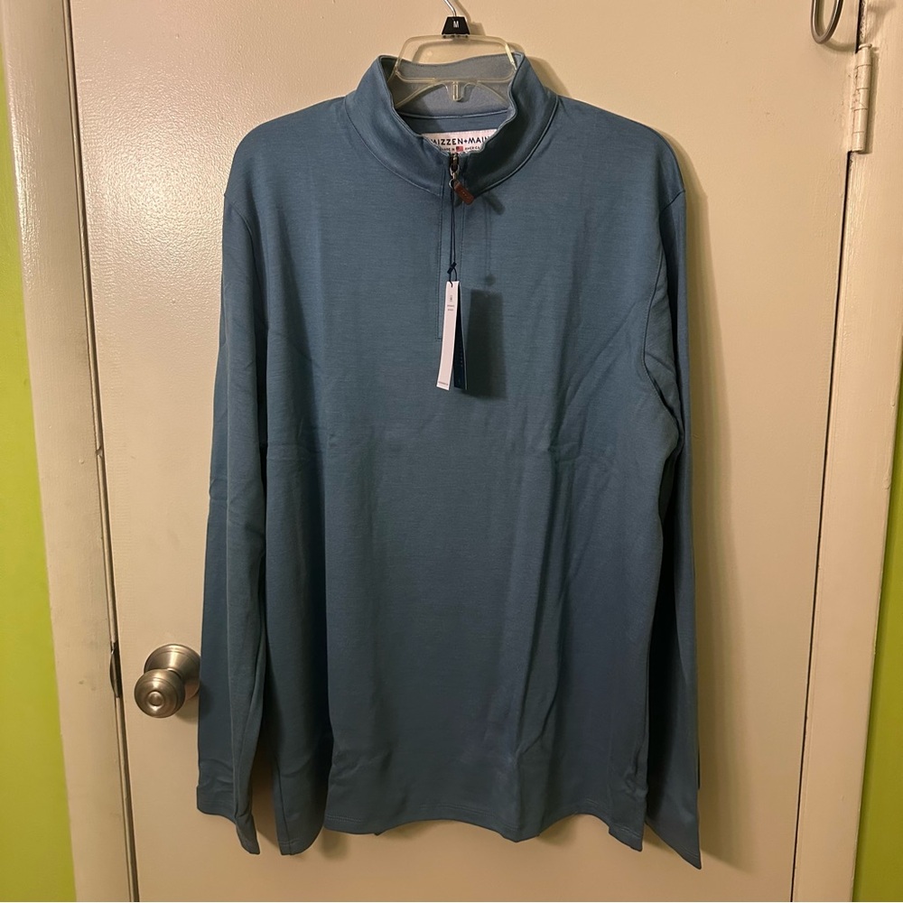 NWT - Mizzen+Main Light Blue Trim Fit Pullover